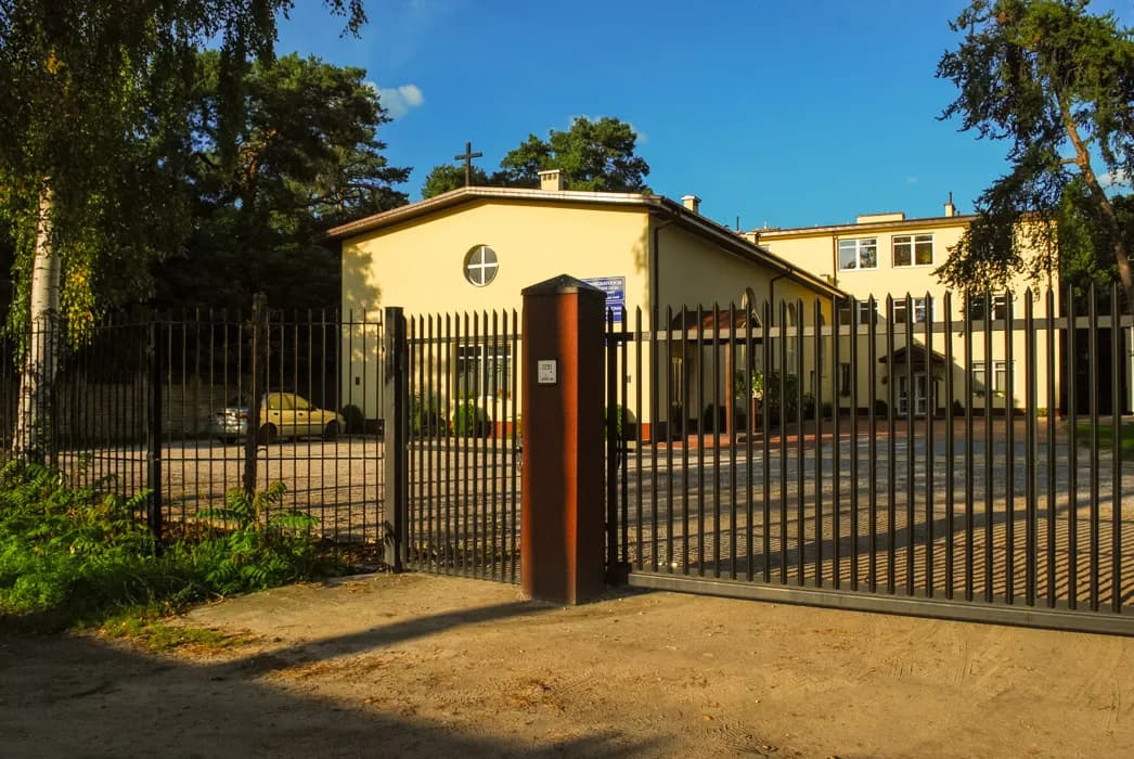 Ogrodzenie, furtka oraz brama stalowa